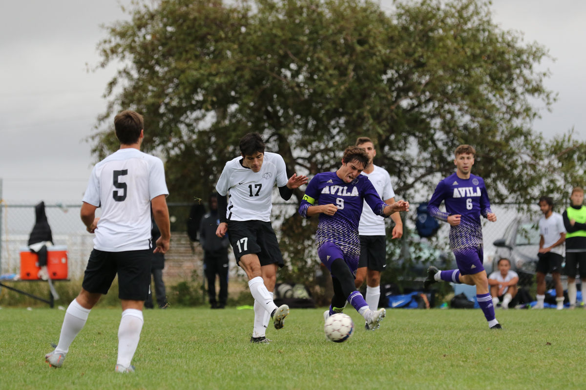 YC Mens Soccer vs Avila (78).JPG